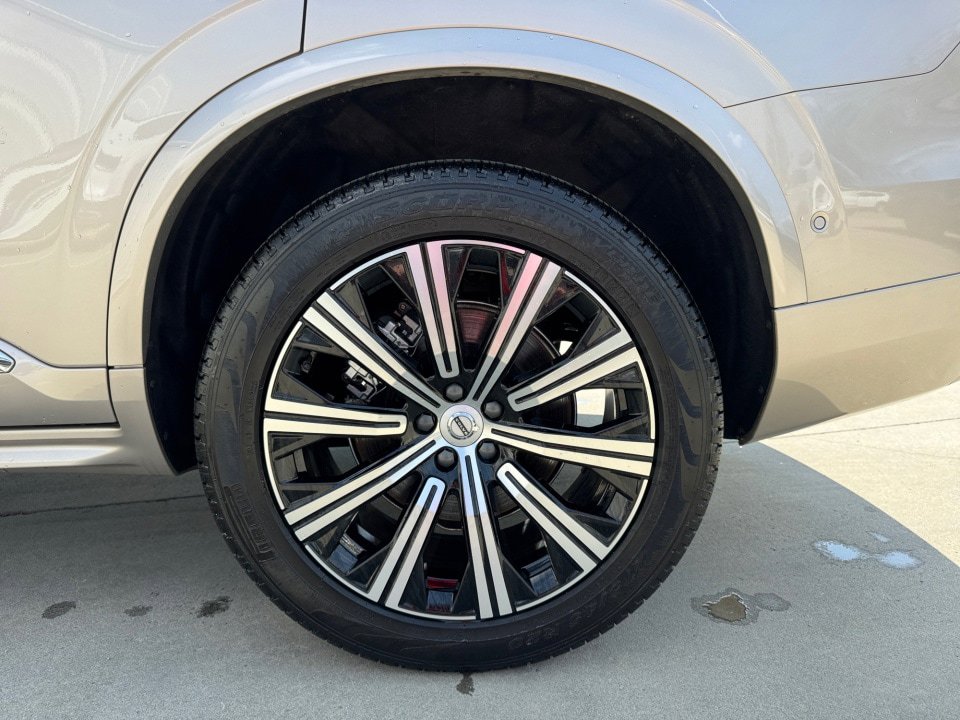 Certified 2024 Volvo XC90 B6 Plus w/ Protection Package AWD/4WD image 22