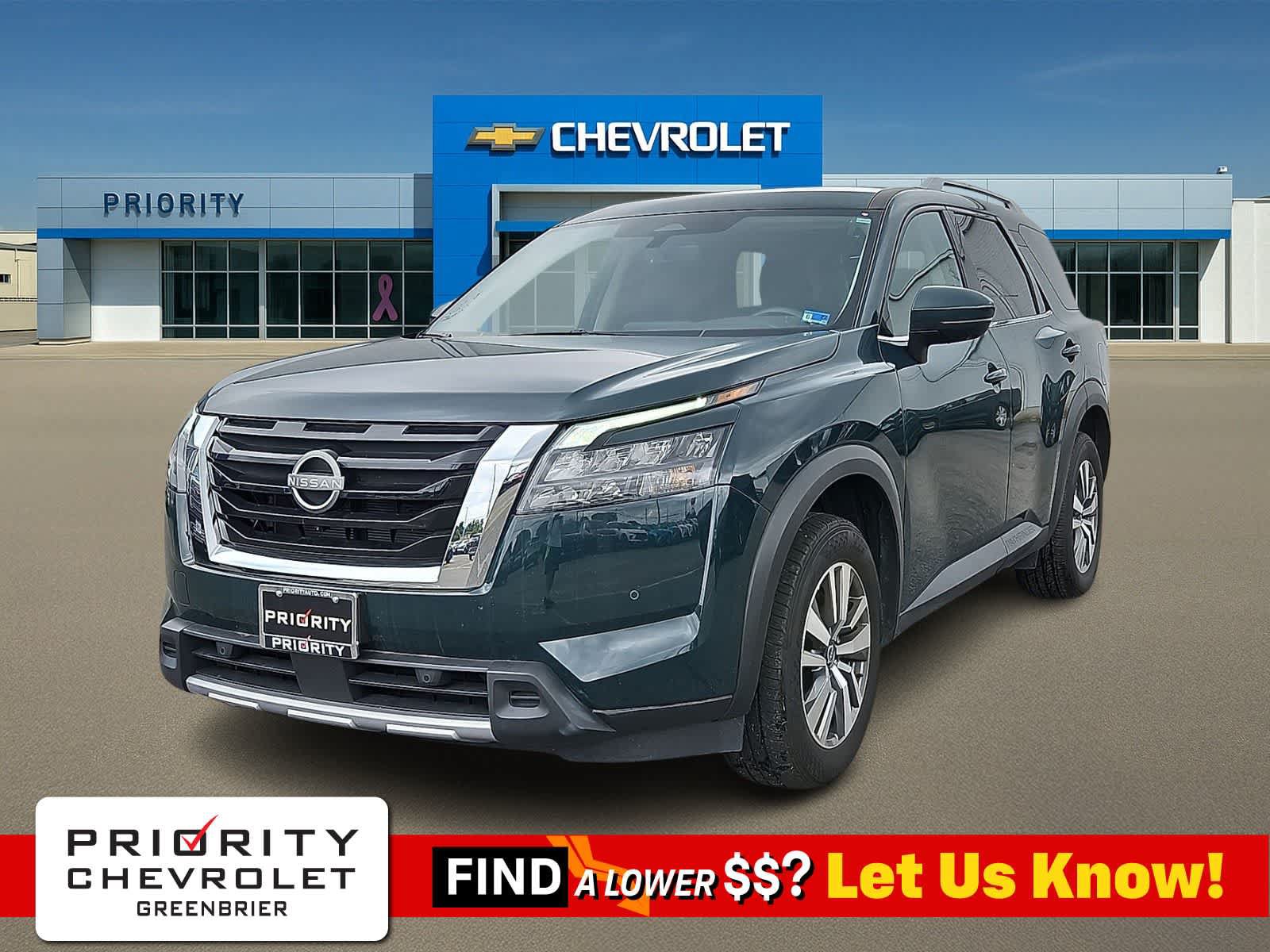 Used 2025 Nissan Pathfinder SL