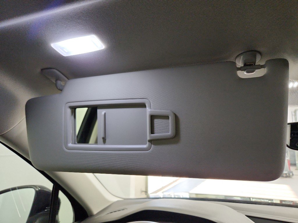 Certified 2023 Volkswagen Tiguan SE w/ Panoramic Sunroof Package image 26