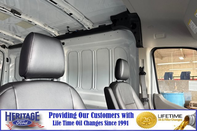 New 2026 Ford Transit 250 148 Medium Roof RWD image 16