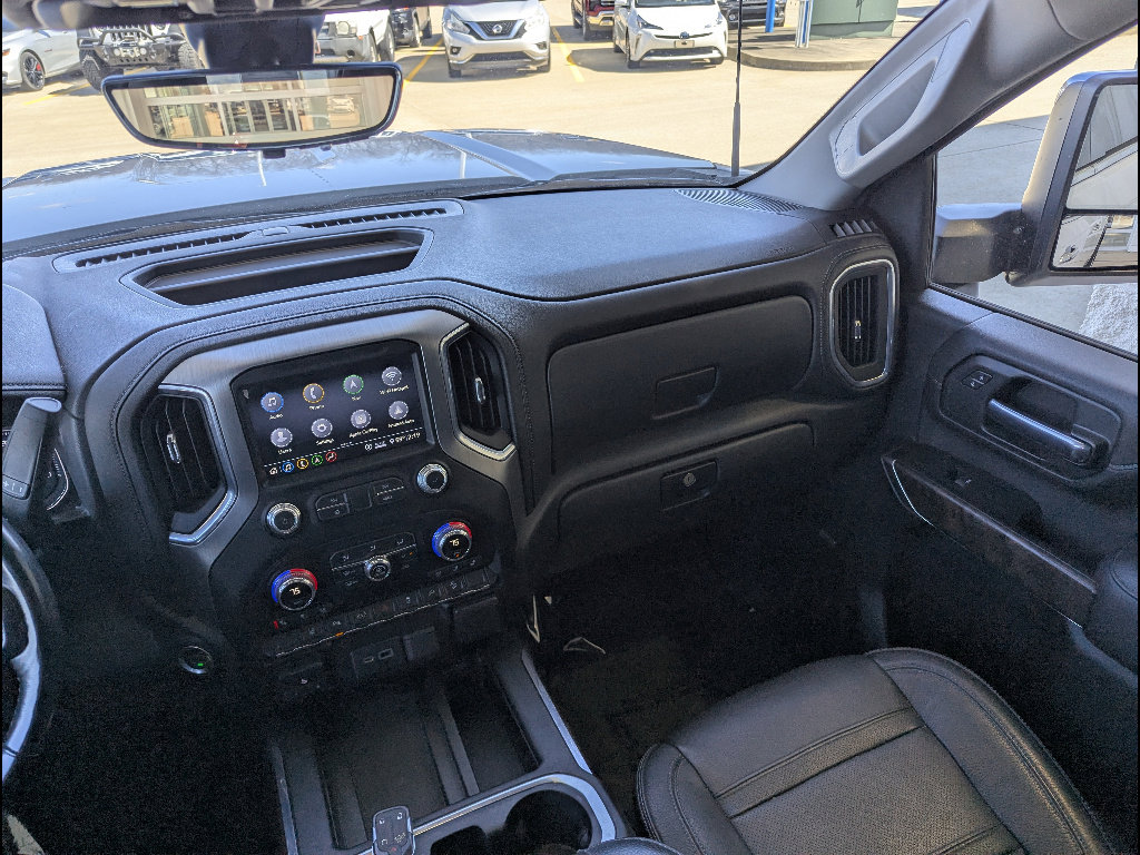 Used 2020 GMC Sierra 2500 Denali w/ Denali Ultimate Package image 28