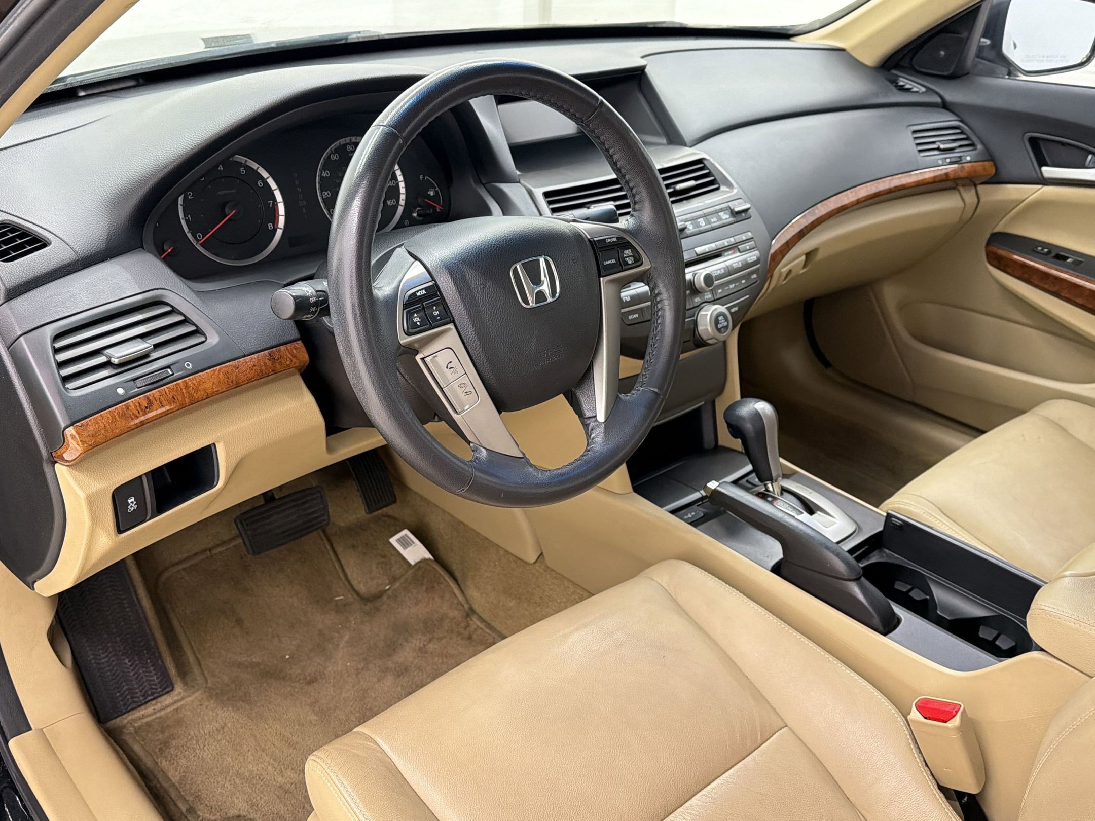 Used 2012 Honda Accord EX-L image 4
