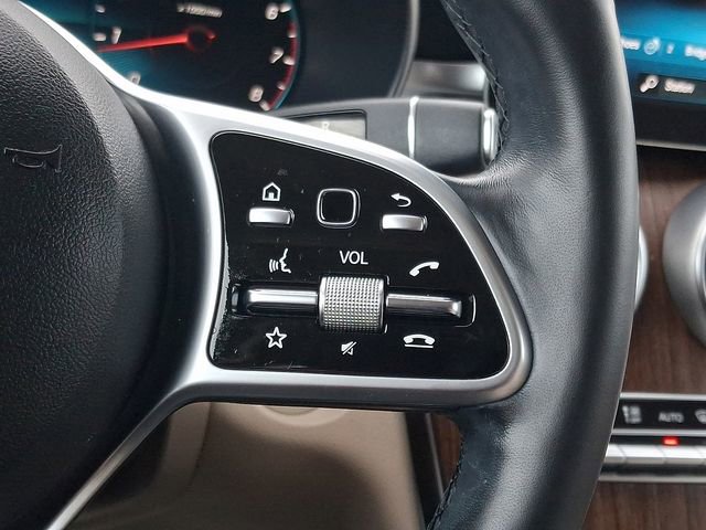 Used 2022 Mercedes-Benz GLC 300 4MATIC image 23