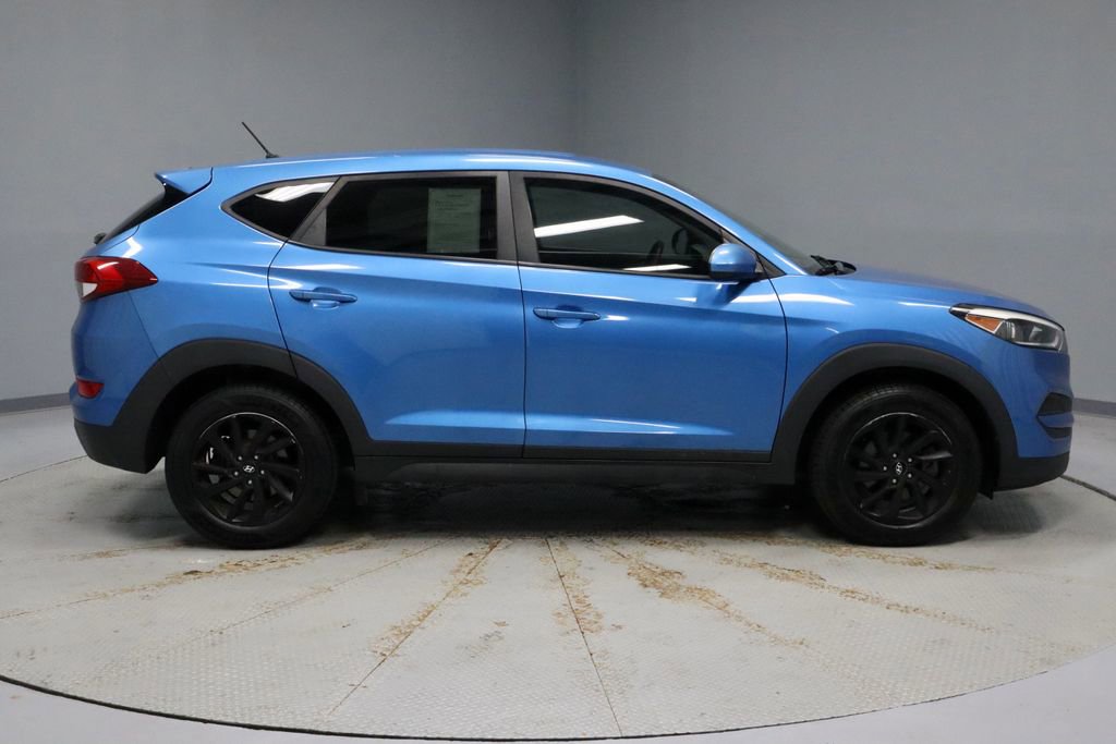 Used 2018 Hyundai Tucson SE w/ Cargo Package FWD image 11