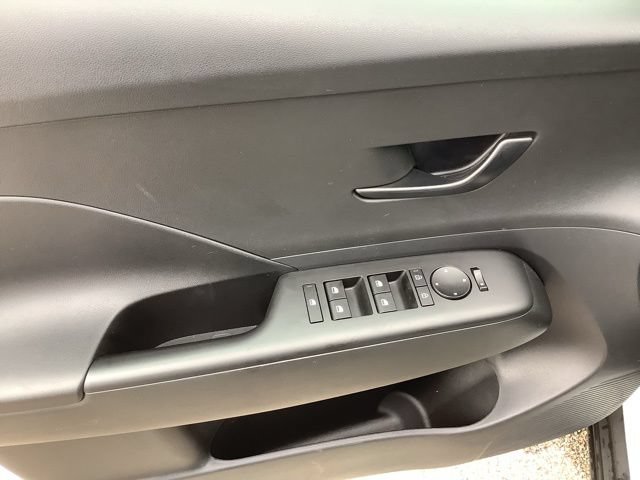 Used 2026 Hyundai Kona SE AWD/4WD image 52