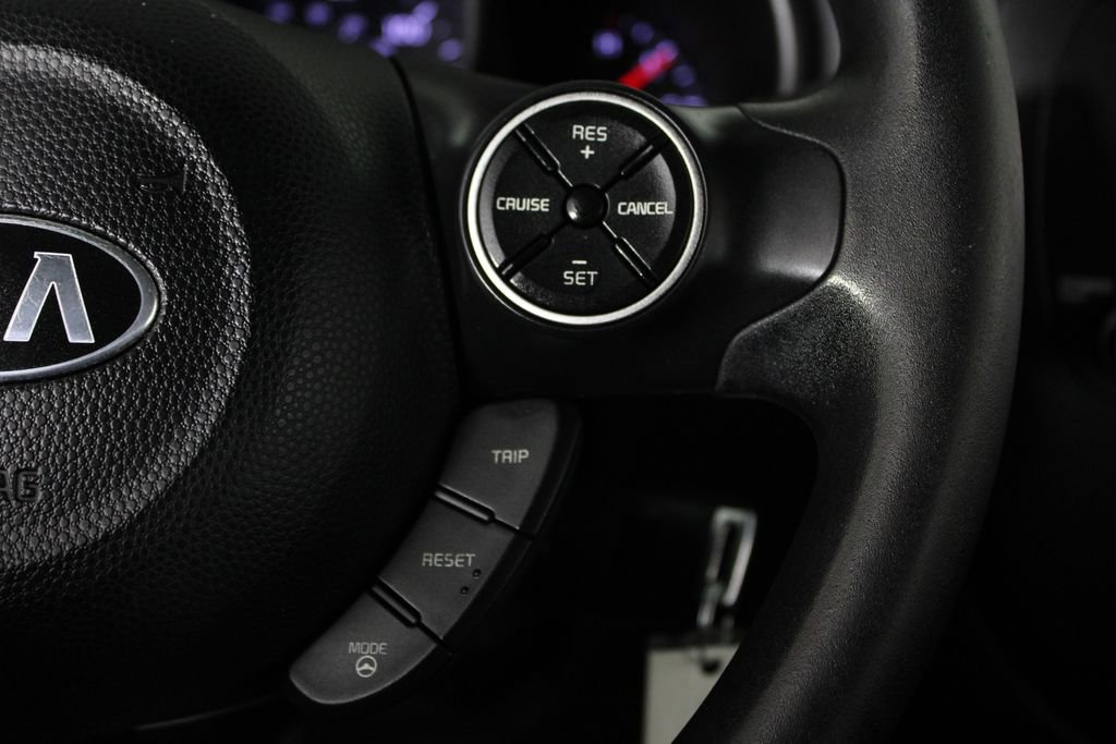 Used 2014 Kia Soul + image 22