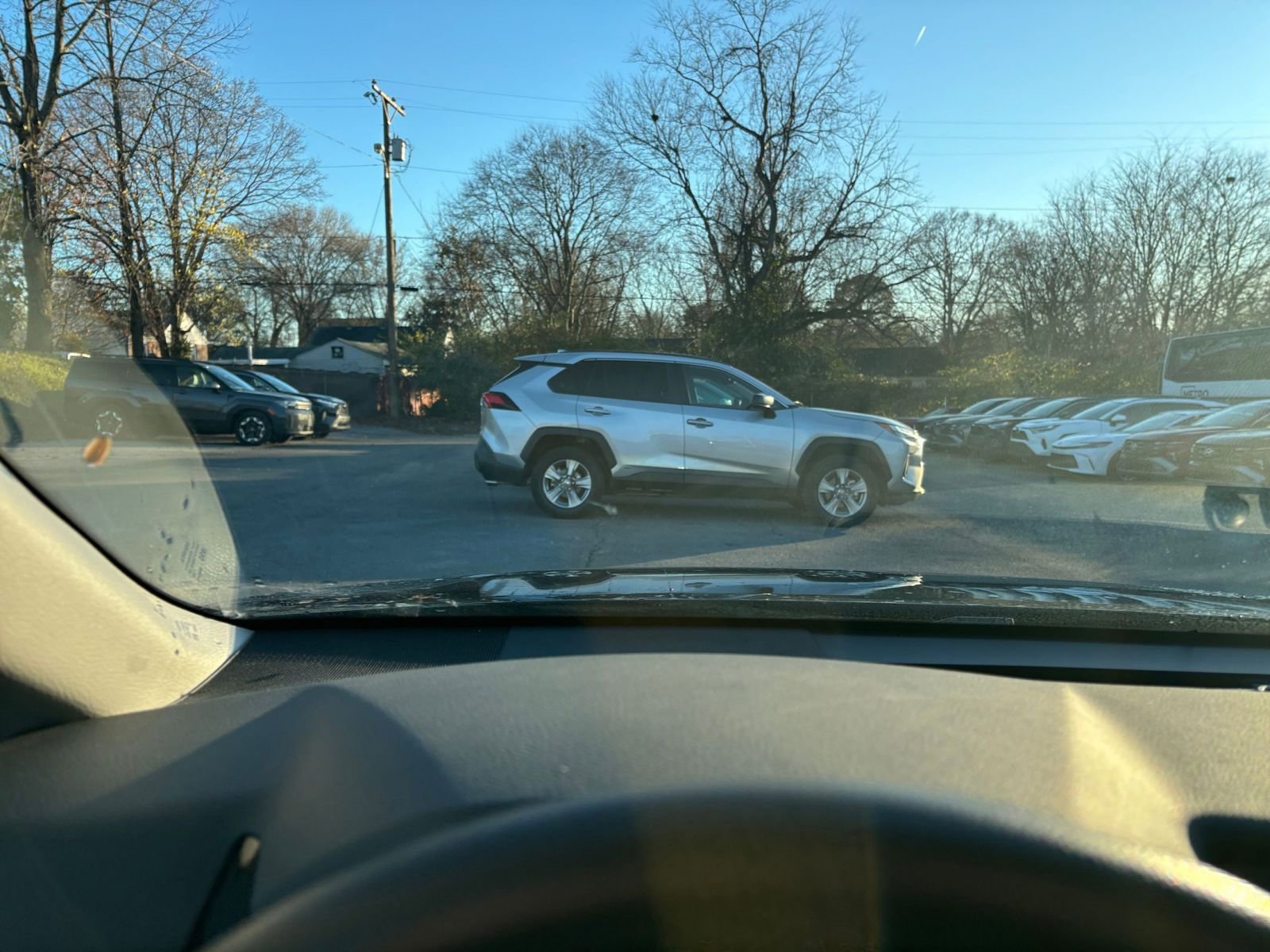 Used 2025 Toyota Camry LE image 33