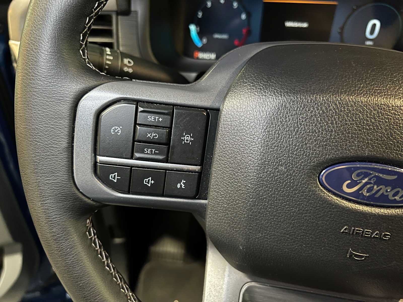 Used 2025 Ford F150 XLT w/ Equipment Group 301A Standard AWD/4WD image 27