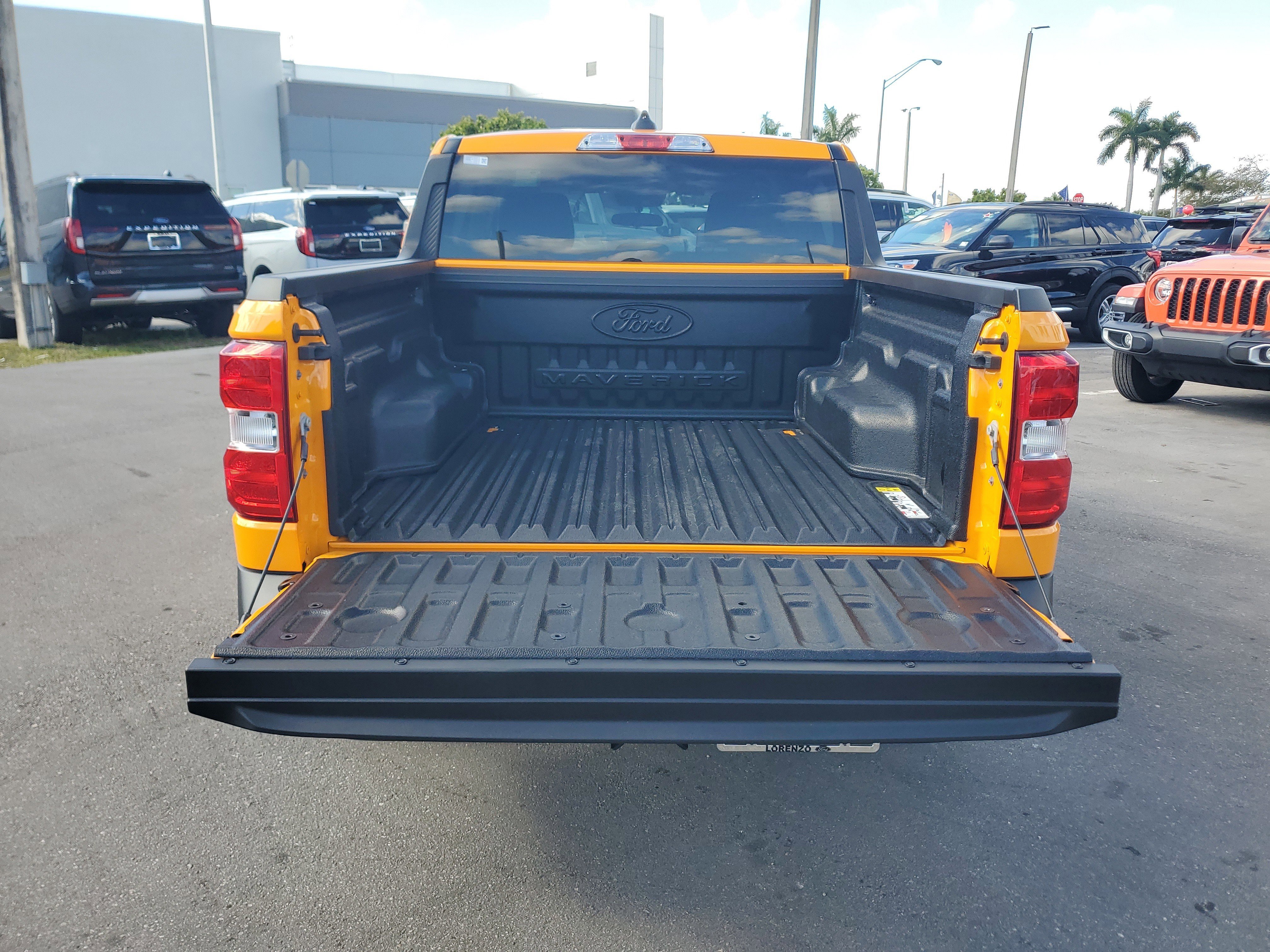 New 2026 Ford Maverick XL image 8