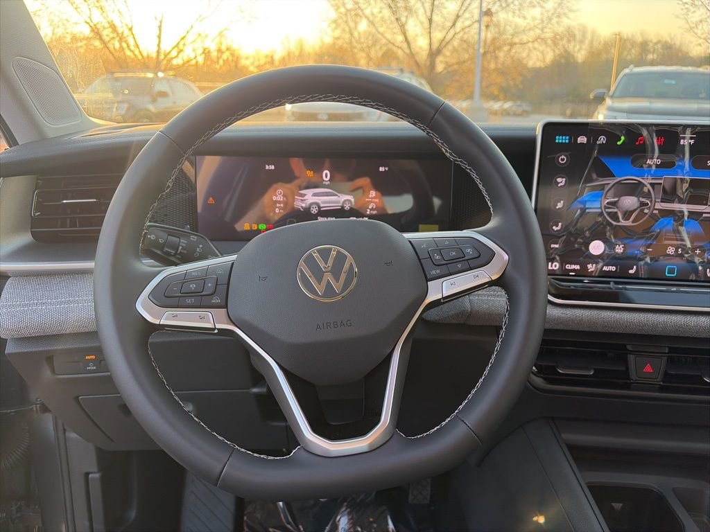 New 2026 Volkswagen Tiguan S FWD image 14