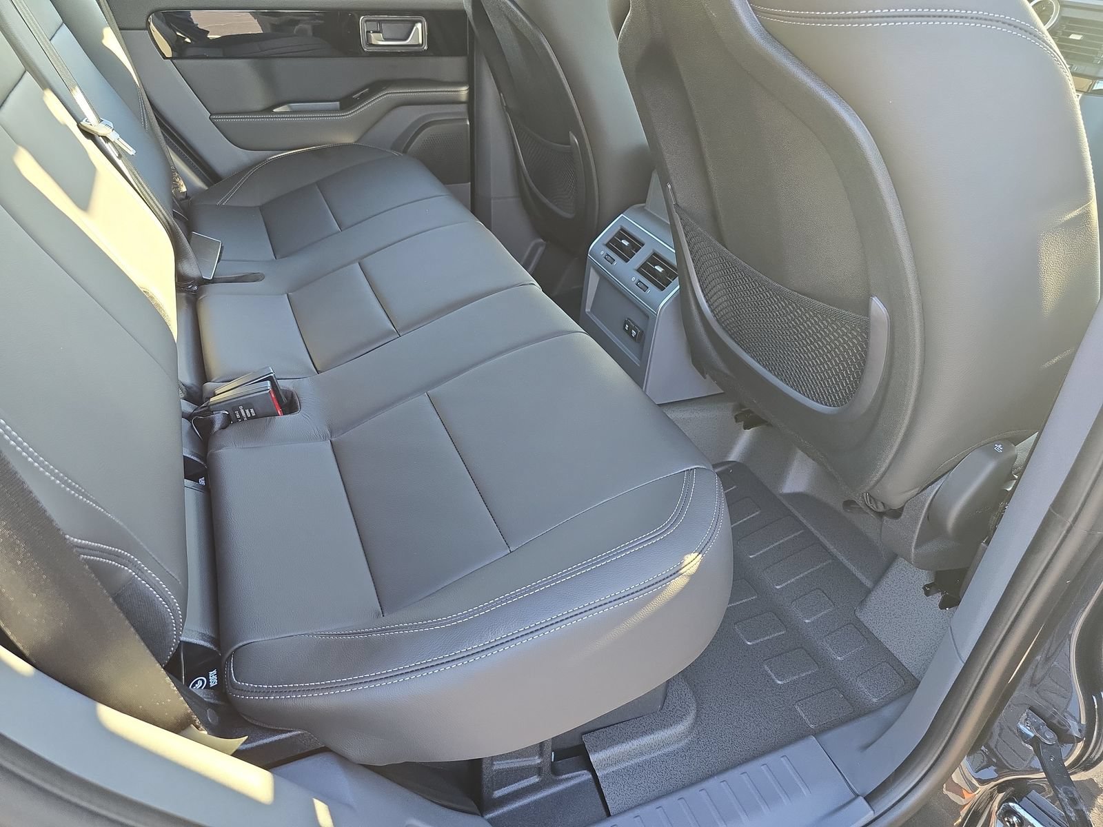 New 2026 INEOS Grenadier Station Wagon AWD/4WD image 10