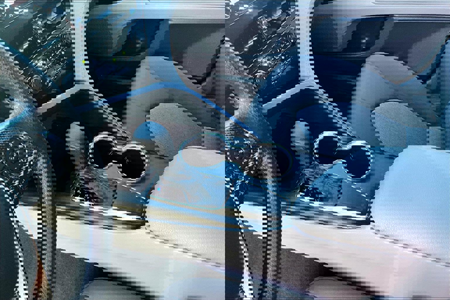 Used 2021 Toyota Camry LE w/ Carpet Mat Package (TMS) image 11