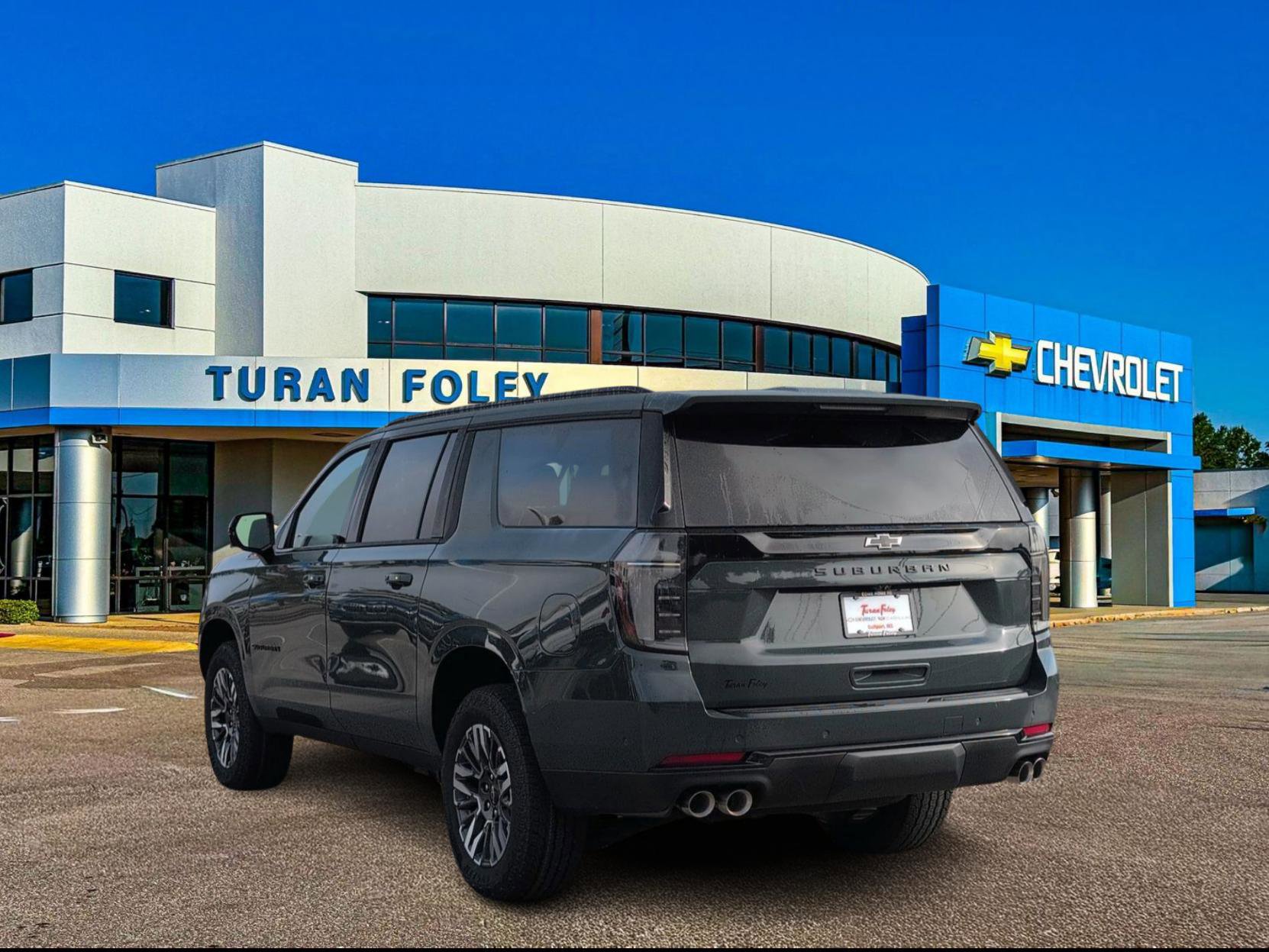 New 2026 Chevrolet Suburban Z71 w/ Comfort Package image 3
