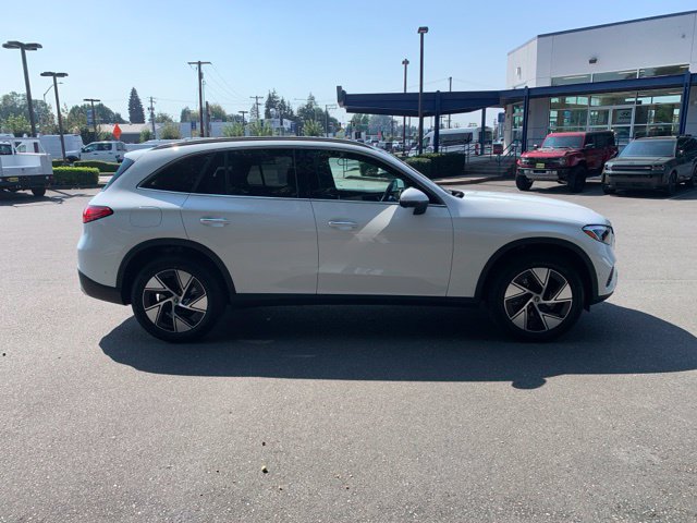 Used 2023 Mercedes-Benz GLC 300 4MATIC image 8