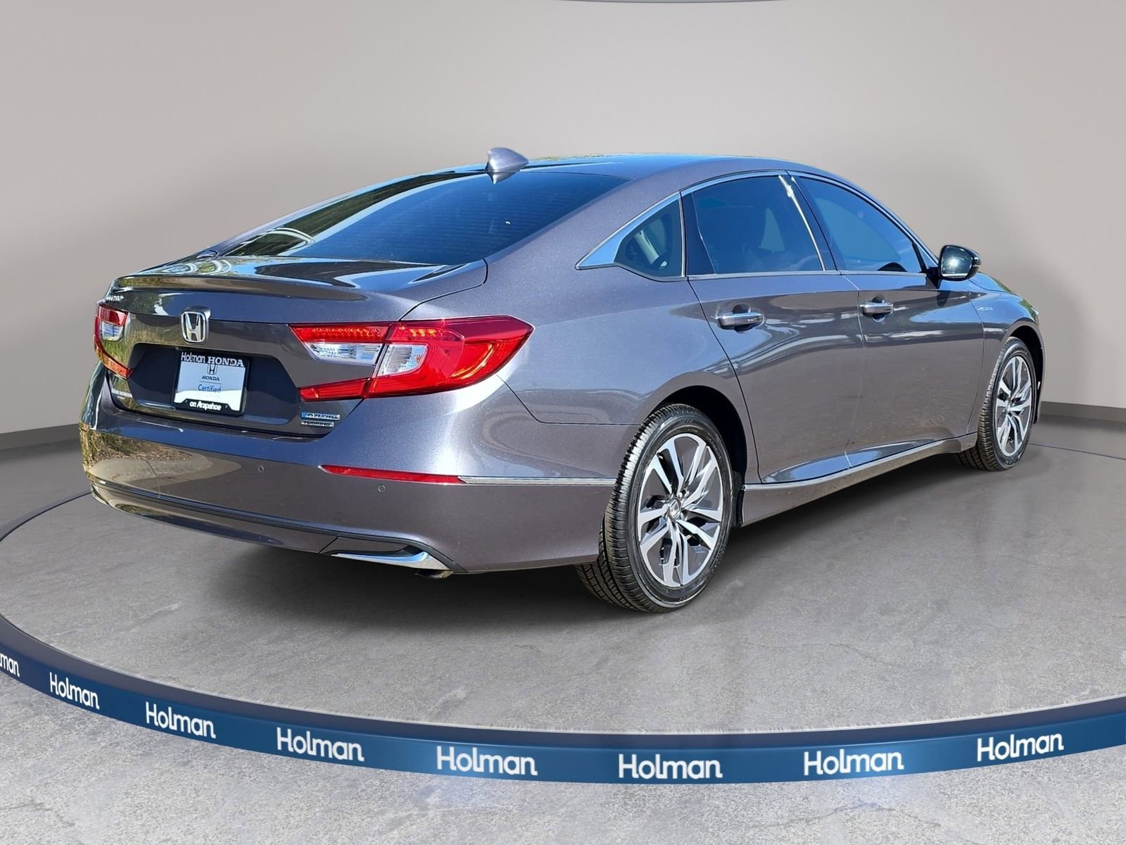 Used 2018 Honda Accord Touring image 6