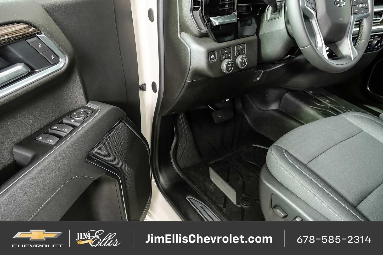 New 2026 Chevrolet Silverado 1500 RST w/ RST Select Package AWD/4WD image 7