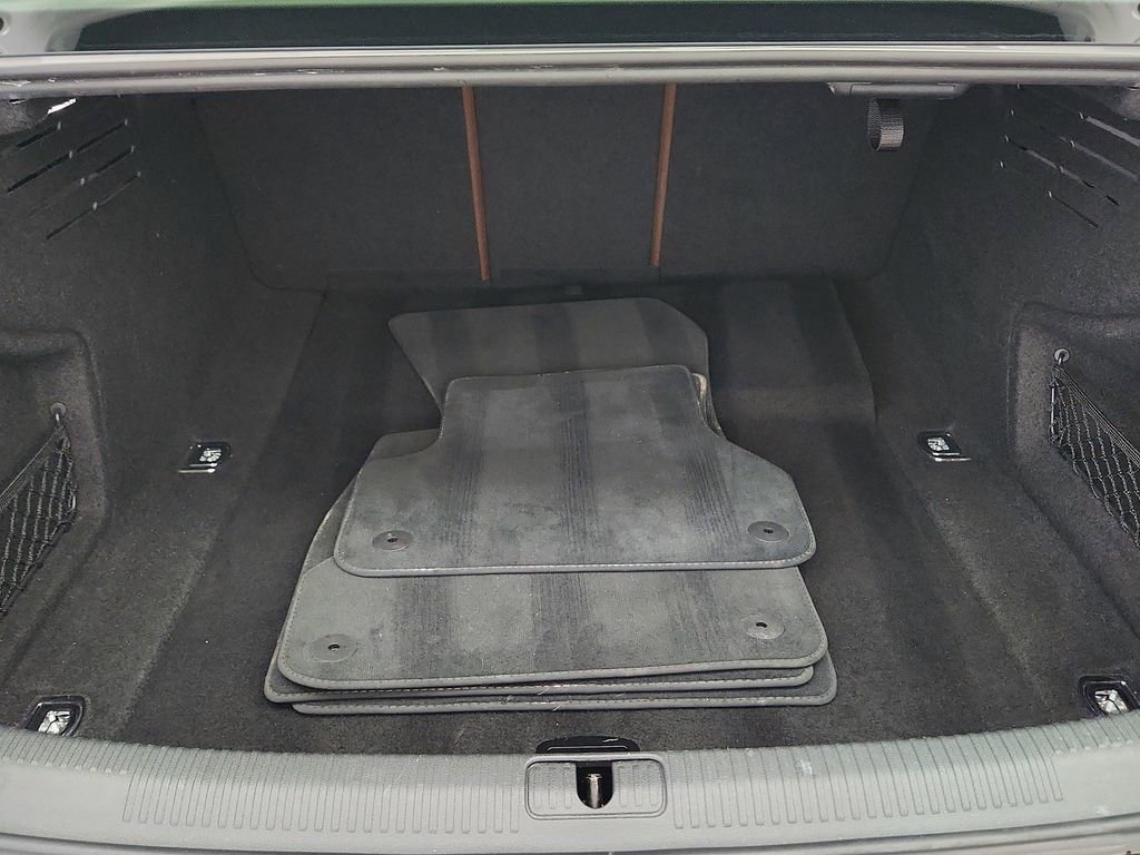 Used 2018 Audi A4 2.0T Premium Plus w/ Premium Plus Package image 33