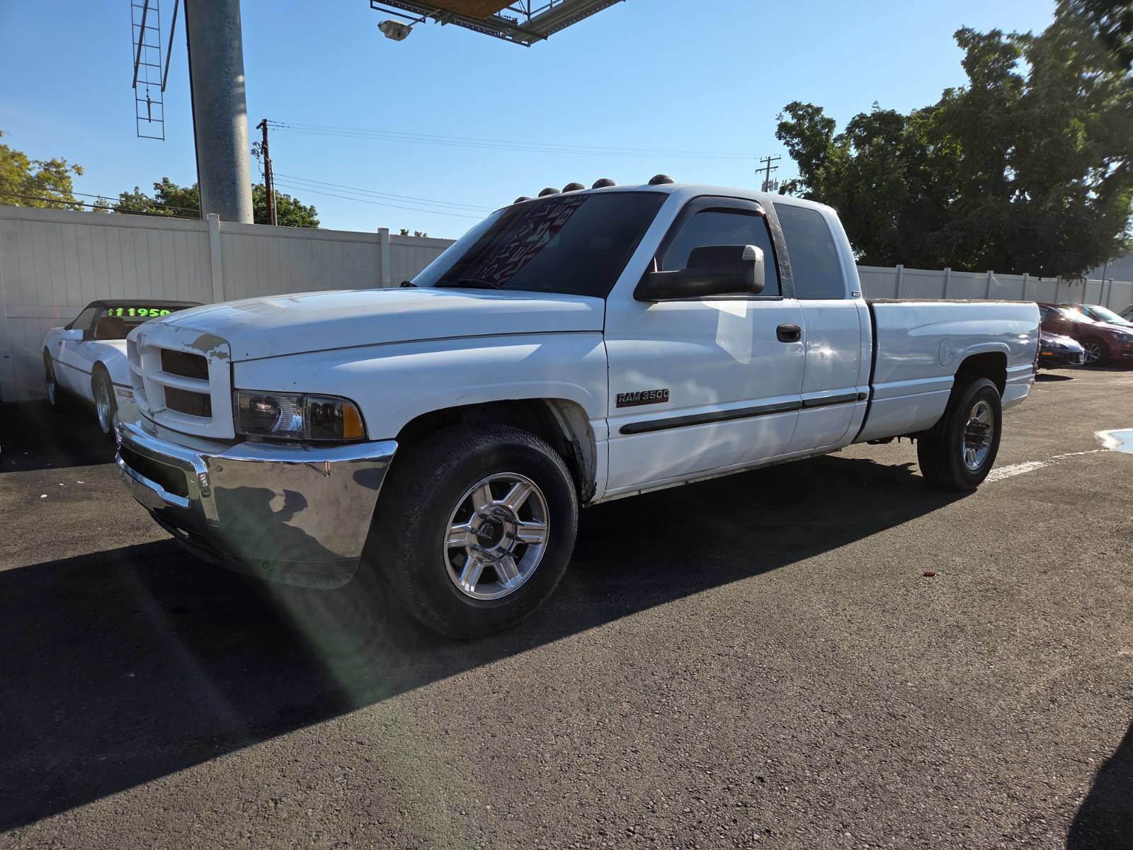 Used 2000 Dodge Ram 3500 Truck 2WD Quad Cab image 1