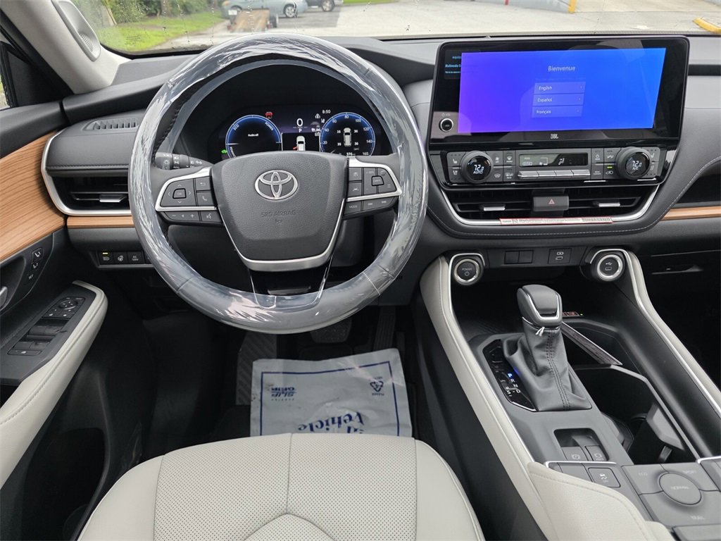New 2026 Toyota Grand Highlander Limited image 7