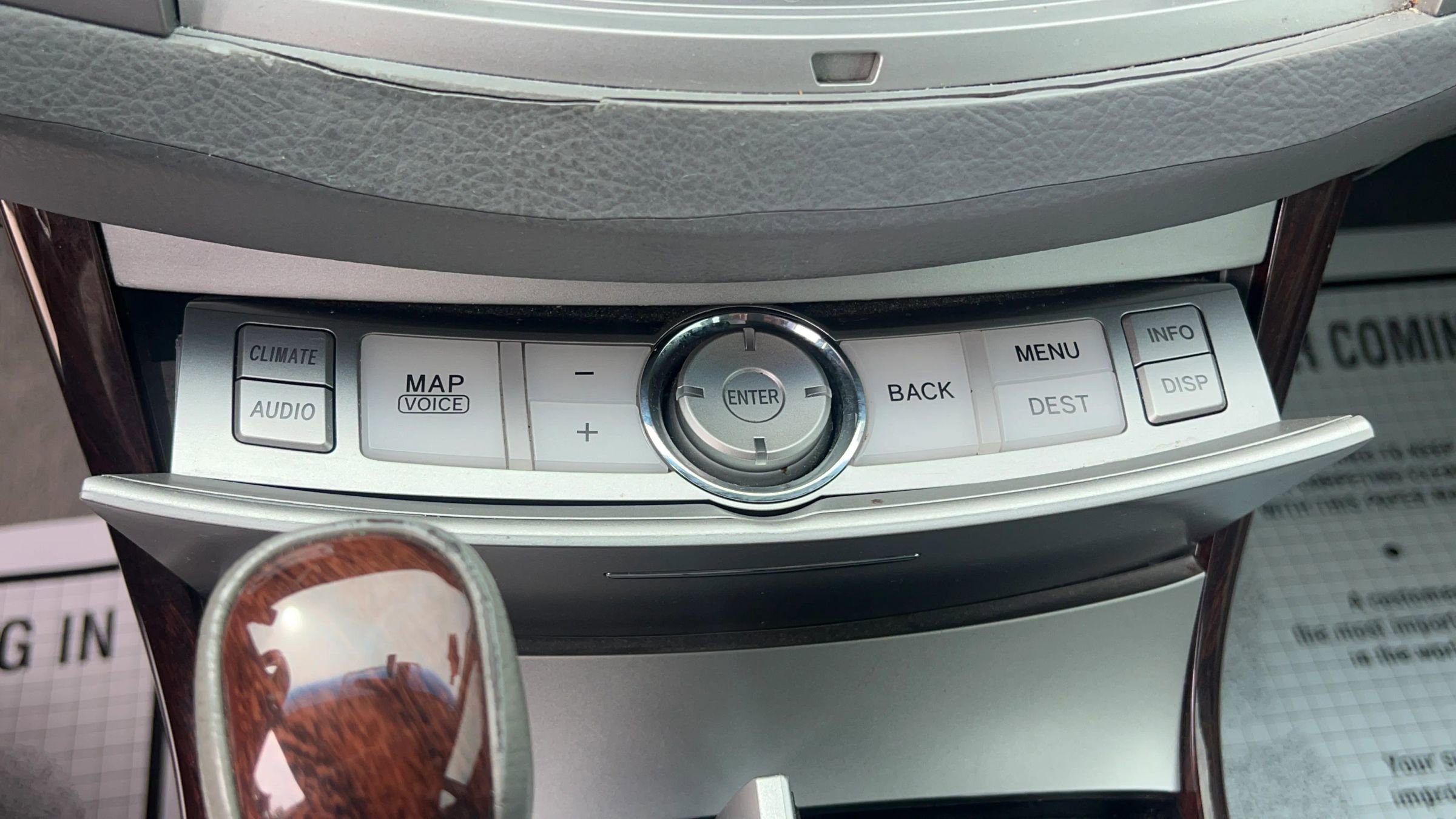 Used 2008 Toyota Avalon Limited FWD image 17