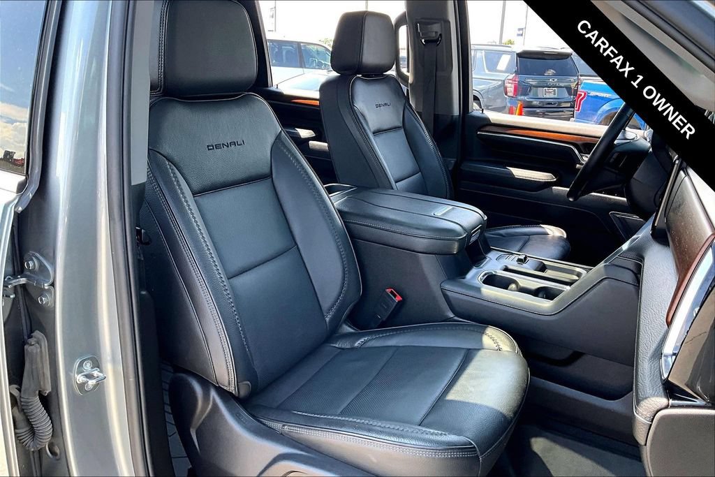 Used 2024 GMC Sierra 3500 Denali w/ Denali Reserve Package AWD/4WD image 29