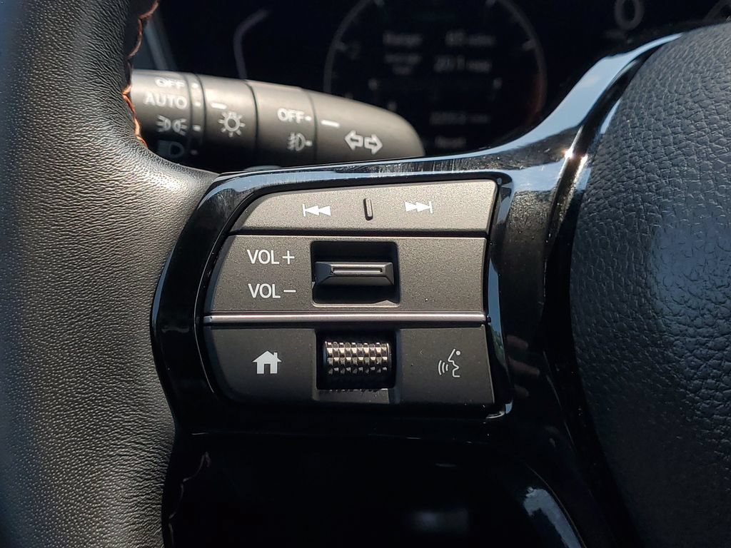 Certified 2025 Honda Pilot TrailSport image 23