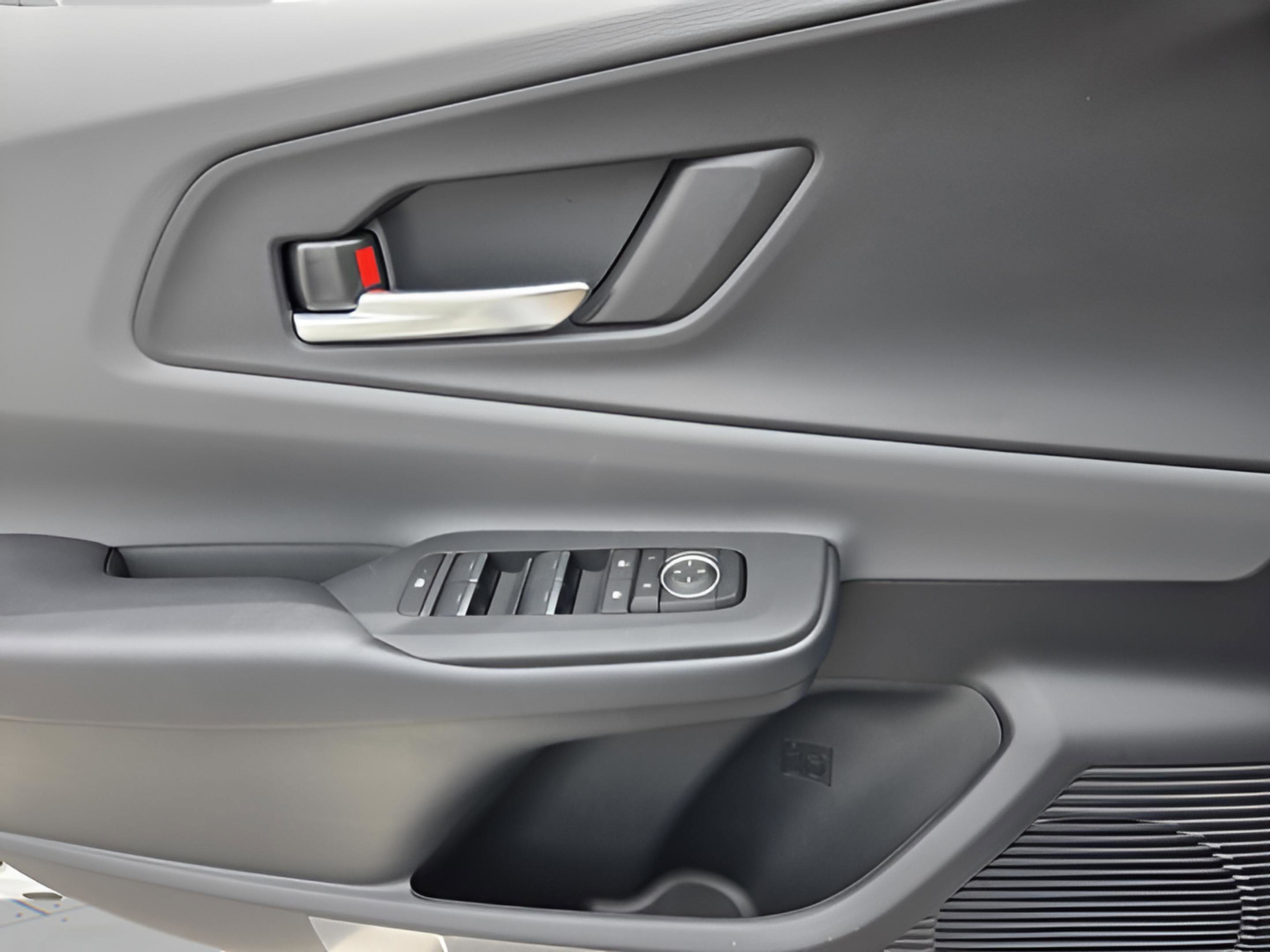 New 2026 Toyota Prius XLE FWD image 22