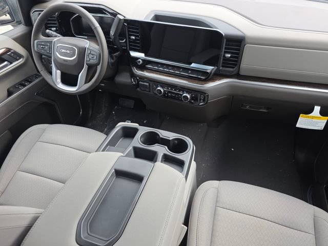 New 2026 GMC Sierra 1500 SLE image 25