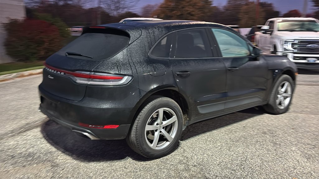 Used 2020 Porsche Macan AWD/4WD image 31