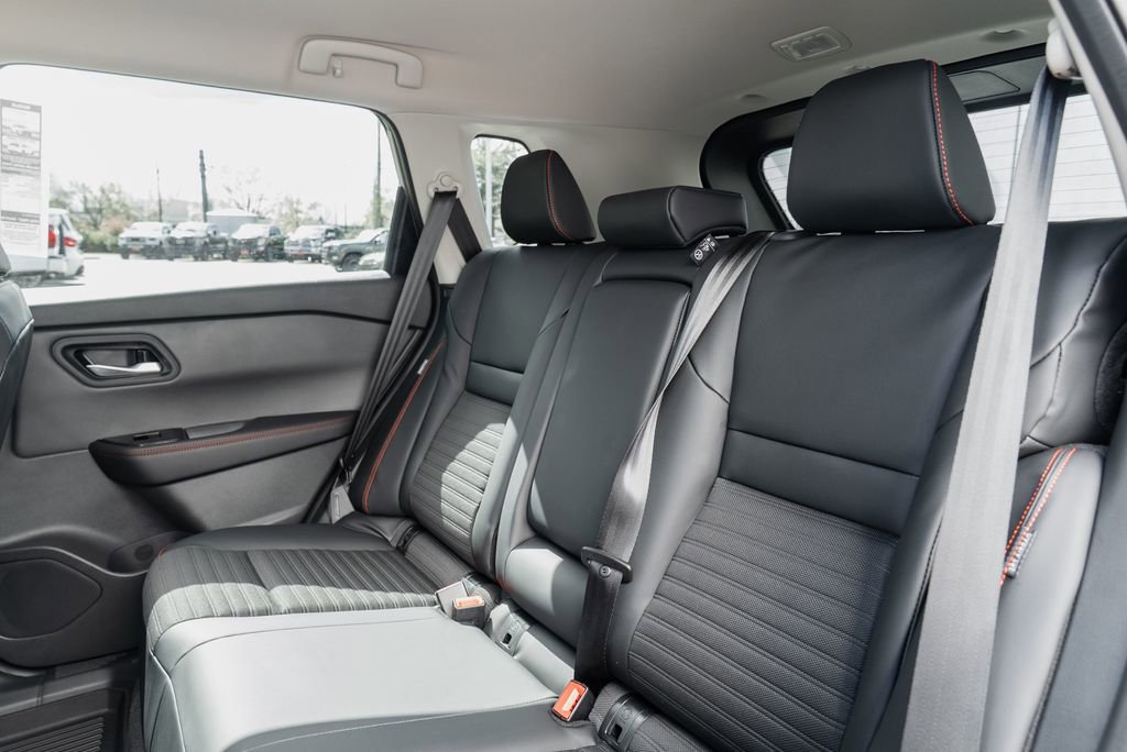 New 2026 Nissan Rogue SV image 22