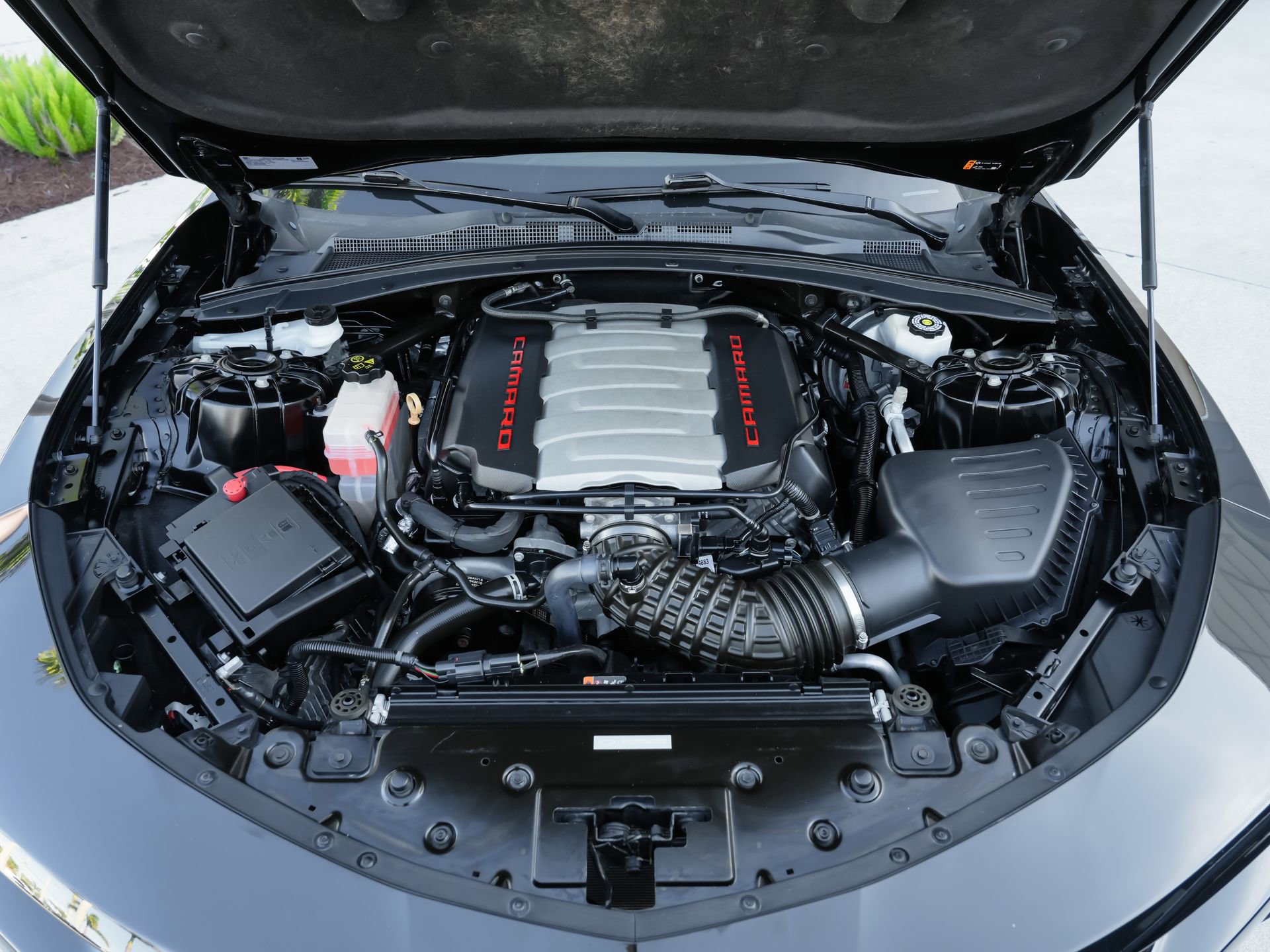 Used 2018 Chevrolet Camaro SS w/ Redline Edition RWD image 43
