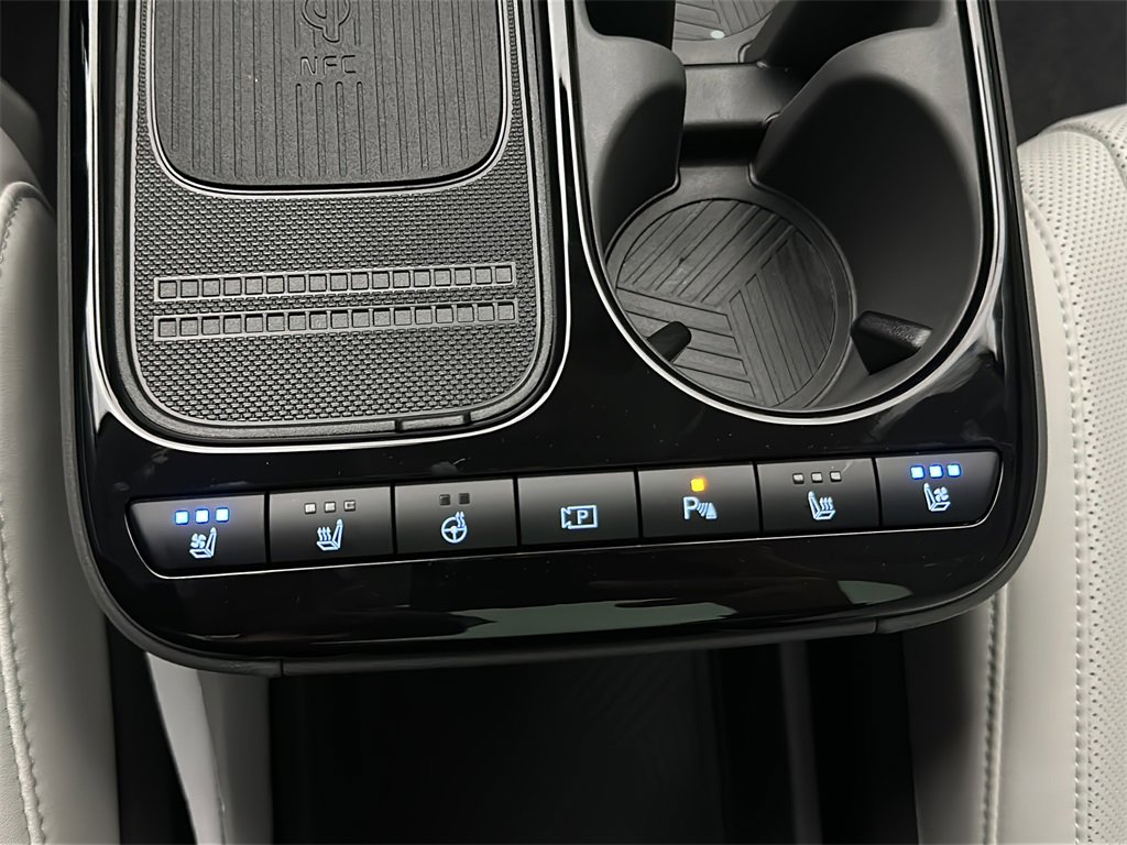 New 2026 Hyundai Ioniq 5 Limited image 30