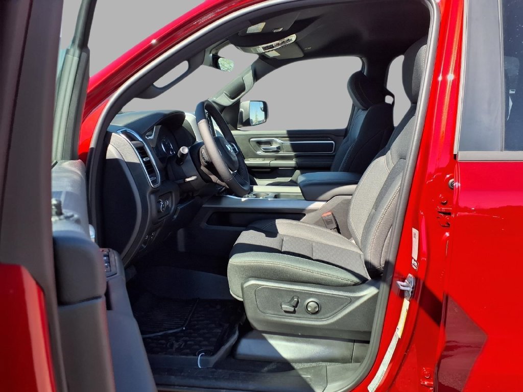 New 2026 RAM 1500 Big Horn AWD/4WD image 20