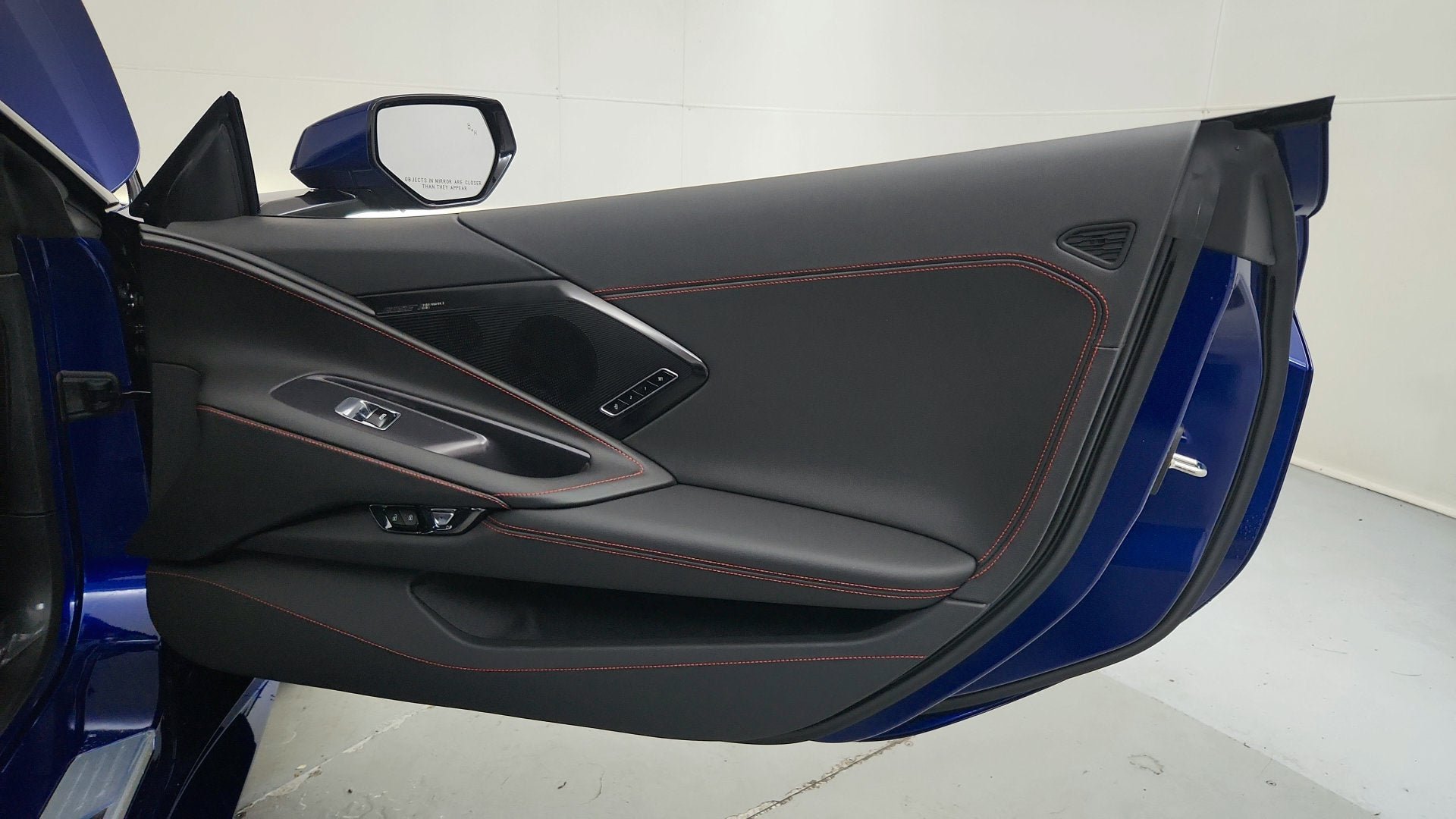 New 2027 Chevrolet Corvette Stingray Convertible w/ Stealth Interior Trim Package RWD image 23