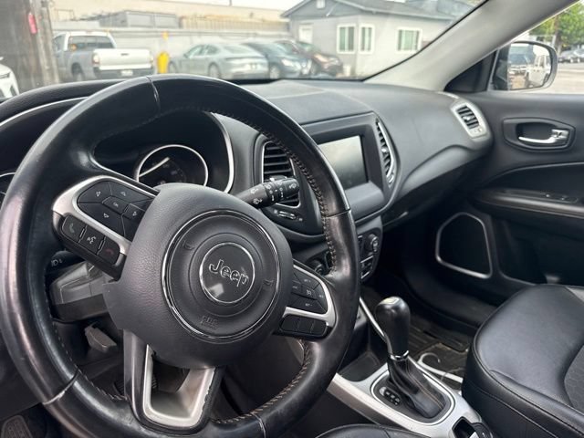 Used 2019 Jeep Compass Latitude w/ Popular Equipment Group FWD image 10