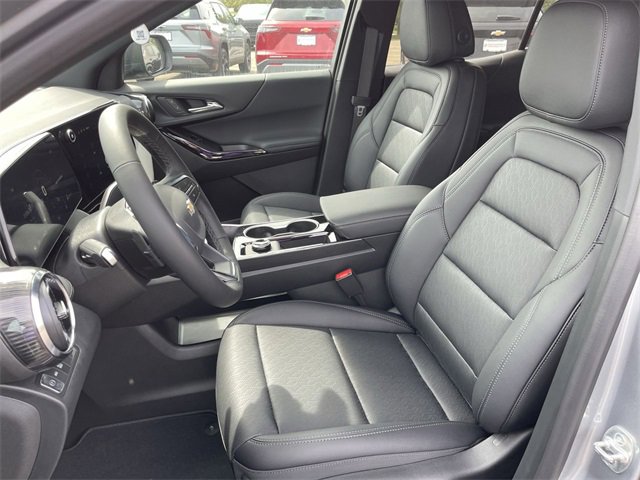 New 2026 Chevrolet Equinox LT w/ Convenience Package II image 11