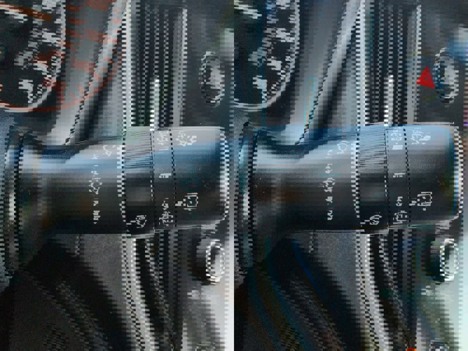 Used 2021 Subaru Outback Limited image 28