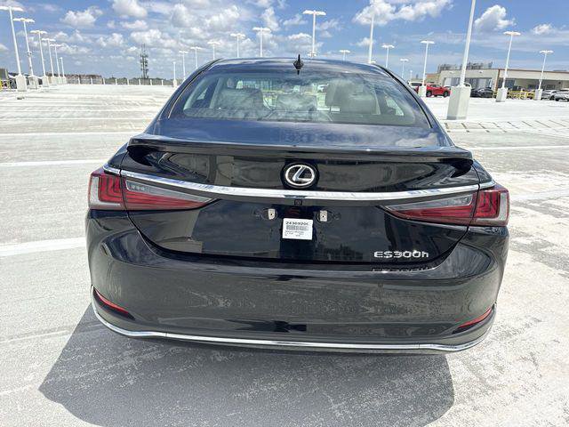 Certified 2024 Lexus ES 300h w/ Premium Package FWD image 24
