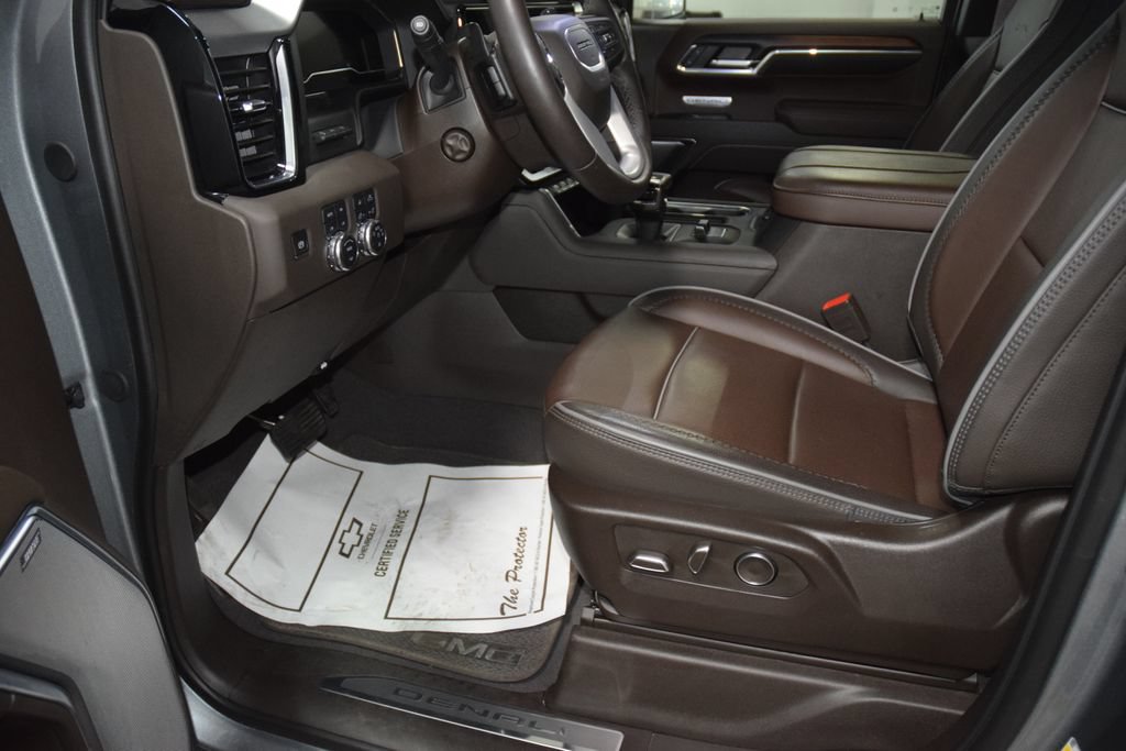 Used 2024 GMC Sierra 1500 Denali AWD/4WD image 43