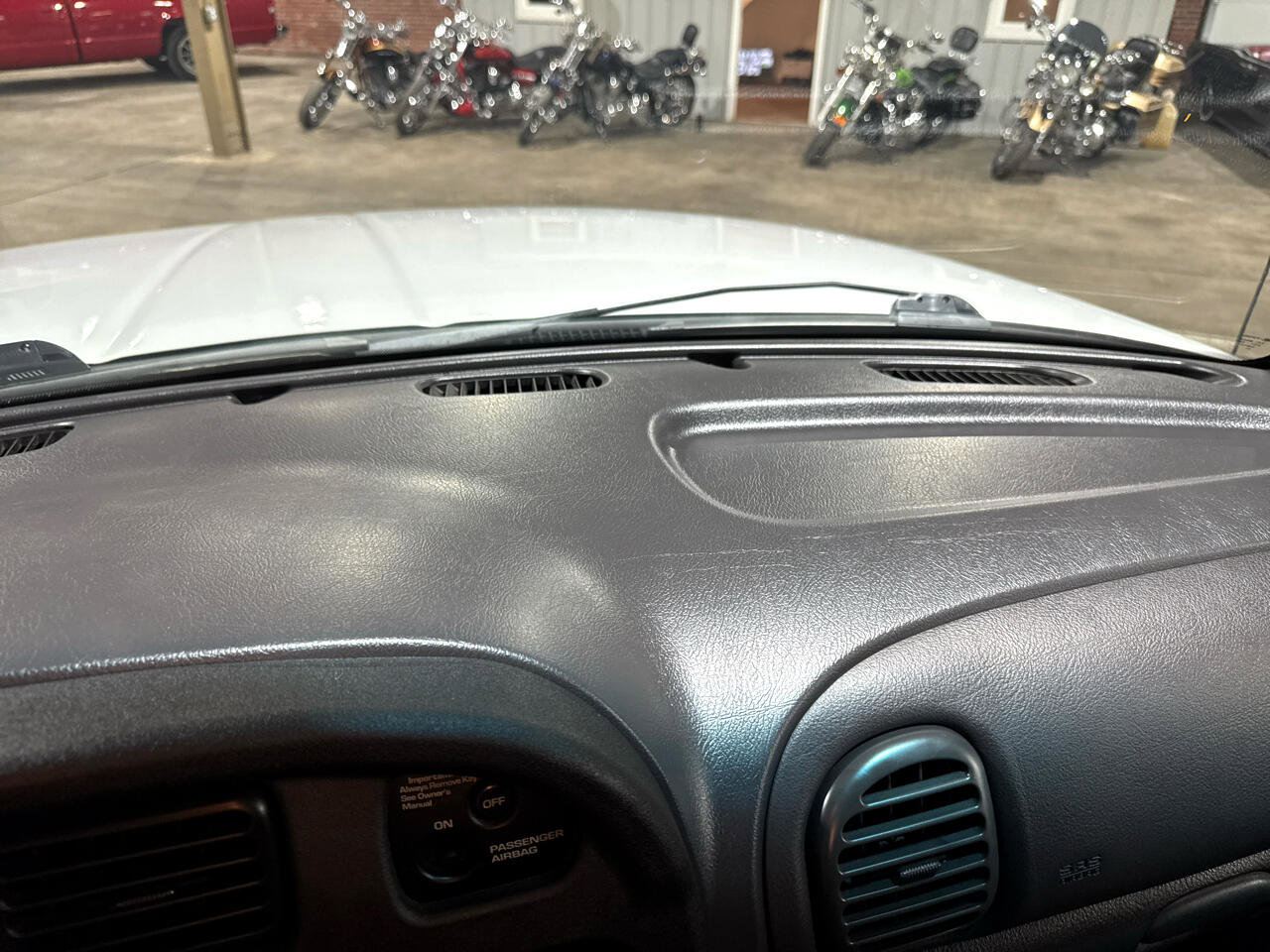 Used 2001 Dodge Ram 1500 Truck ST image 42