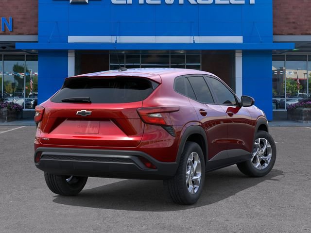 New 2026 Chevrolet Trax LS w/ LS Convenience Package FWD image 4