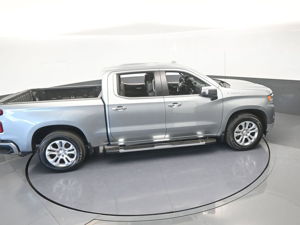 Used 2024 Chevrolet Silverado 1500 LTZ w/ LTZ Convenience Package II RWD image 17