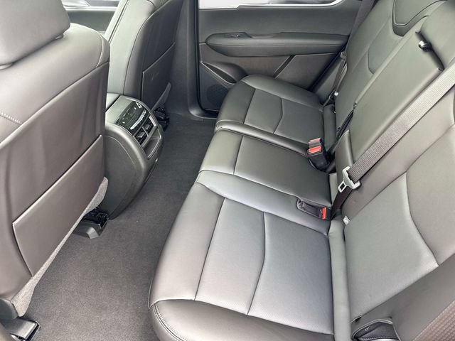 New 2026 Cadillac XT5 Premium Luxury w/ Driver Assist Package AWD/4WD image 13
