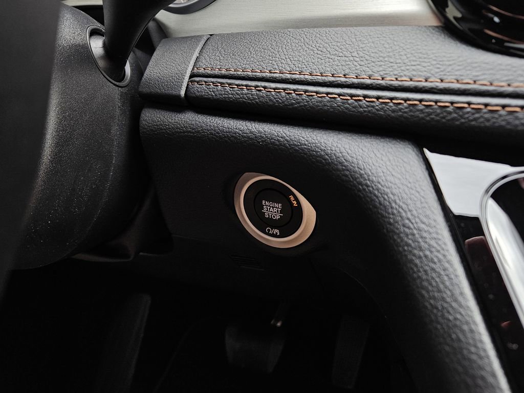 New 2026 Chrysler Pacifica Pinnacle FWD image 23