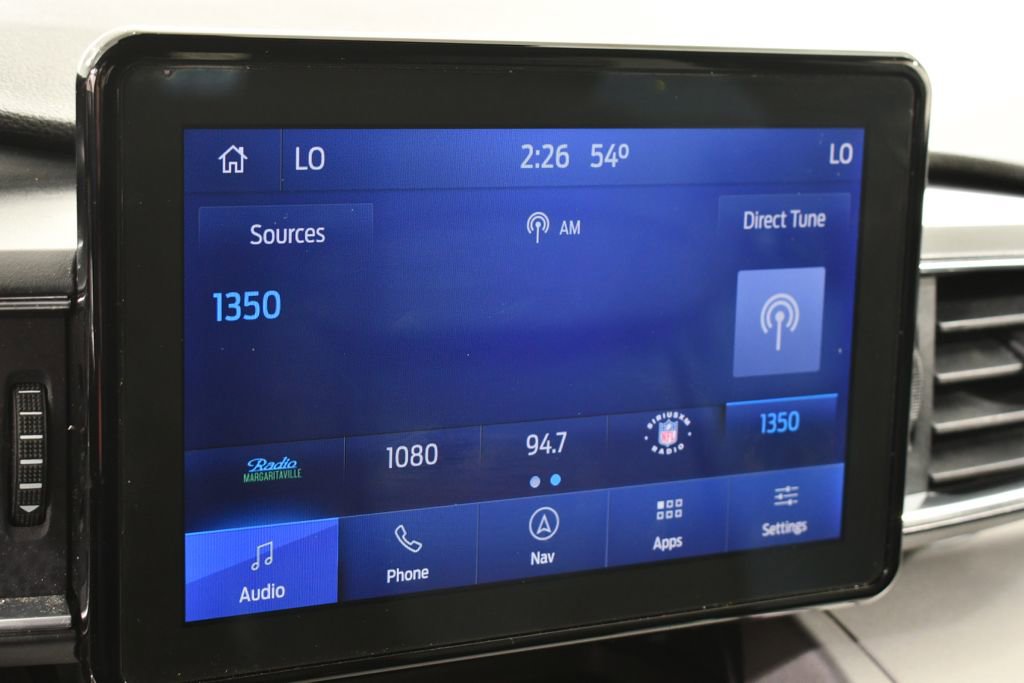 Used 2022 Ford Explorer XLT w/ Equipment Group 202A AWD/4WD image 29