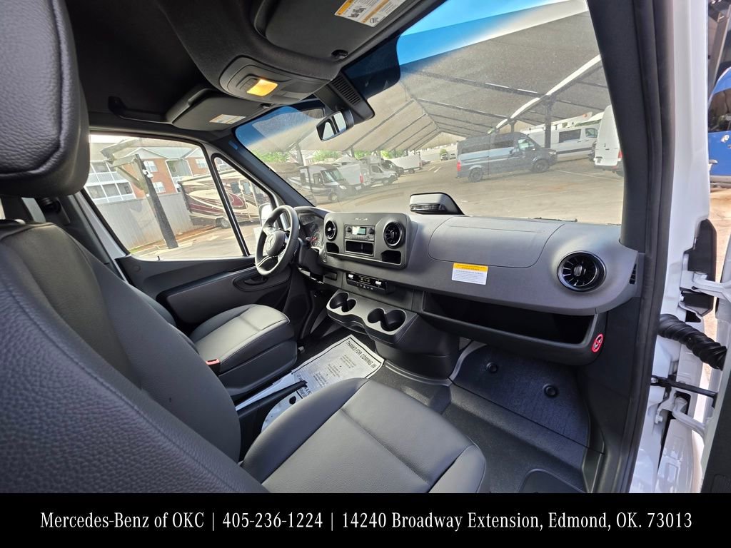 New 2026 Mercedes-Benz Sprinter 2500 image 12
