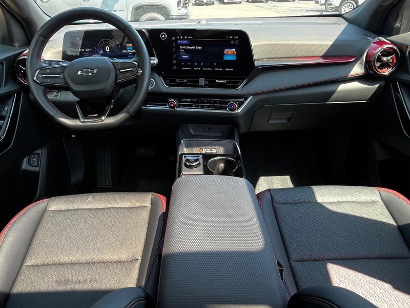 Used 2025 Chevrolet Equinox RS w/ Safety and Technology Package image 12