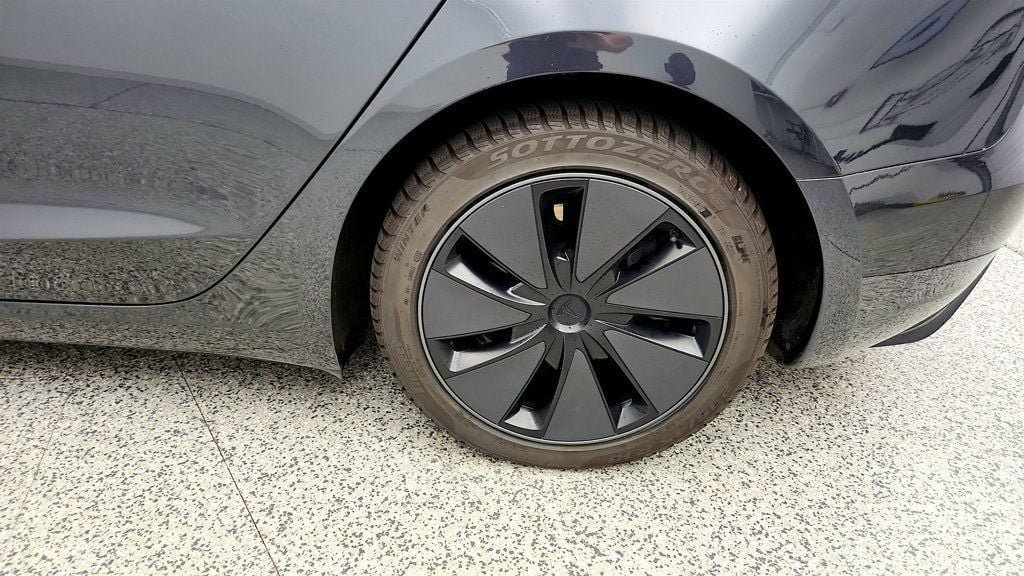 Used 2024 Tesla Model 3 Long Range AWD/4WD image 9