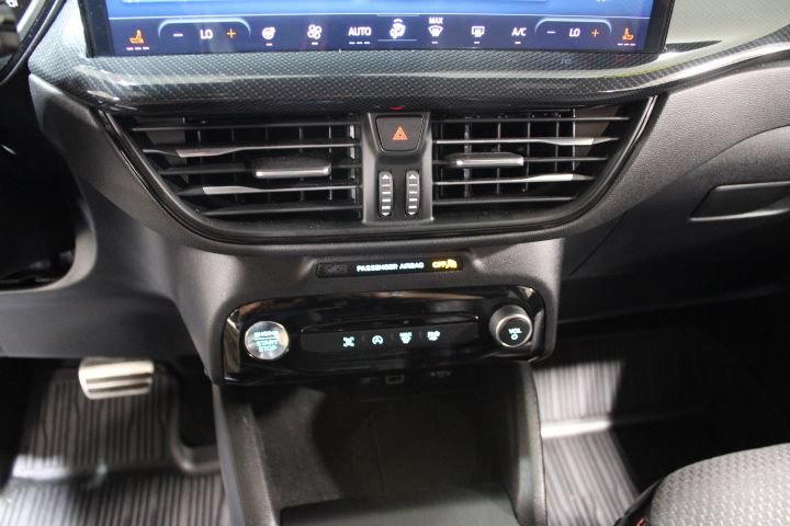 Used 2024 Ford Escape ST-Line w/ Tech Pack #1 AWD/4WD image 32