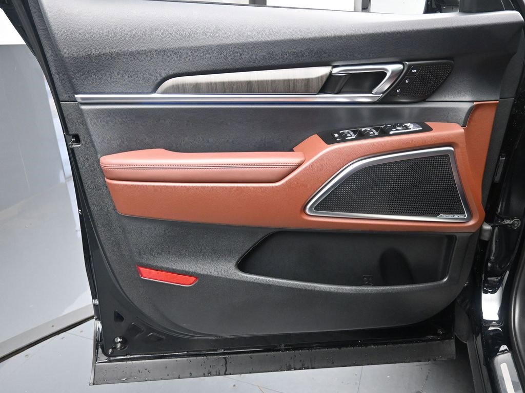 Used 2025 Kia Telluride SX image 20